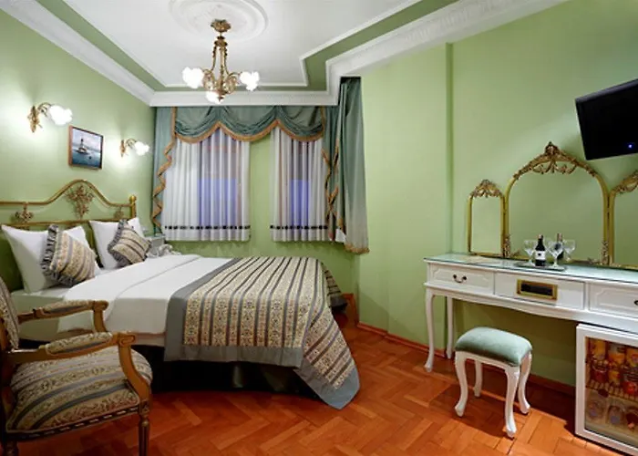 Valide Sultan Konagi Стамбул