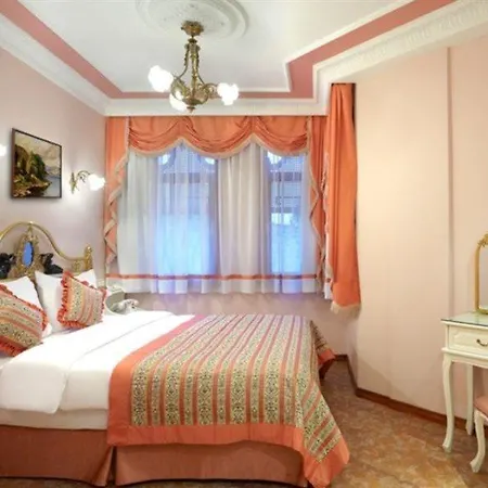 Valide Sultan Konagi Istanbul
