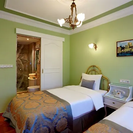 Valide Sultan Konagi Hotell 4*