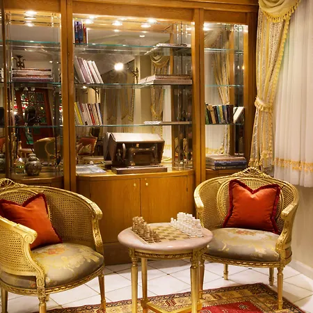 Отель Valide Sultan Konagi 4*