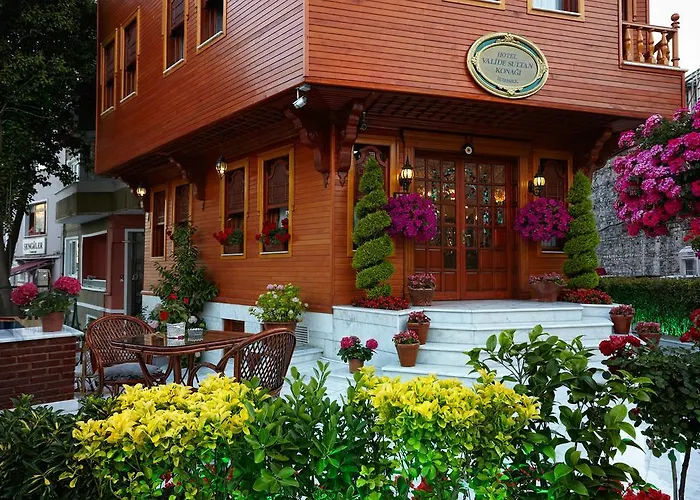 Valide Sultan Konagi Istanbul